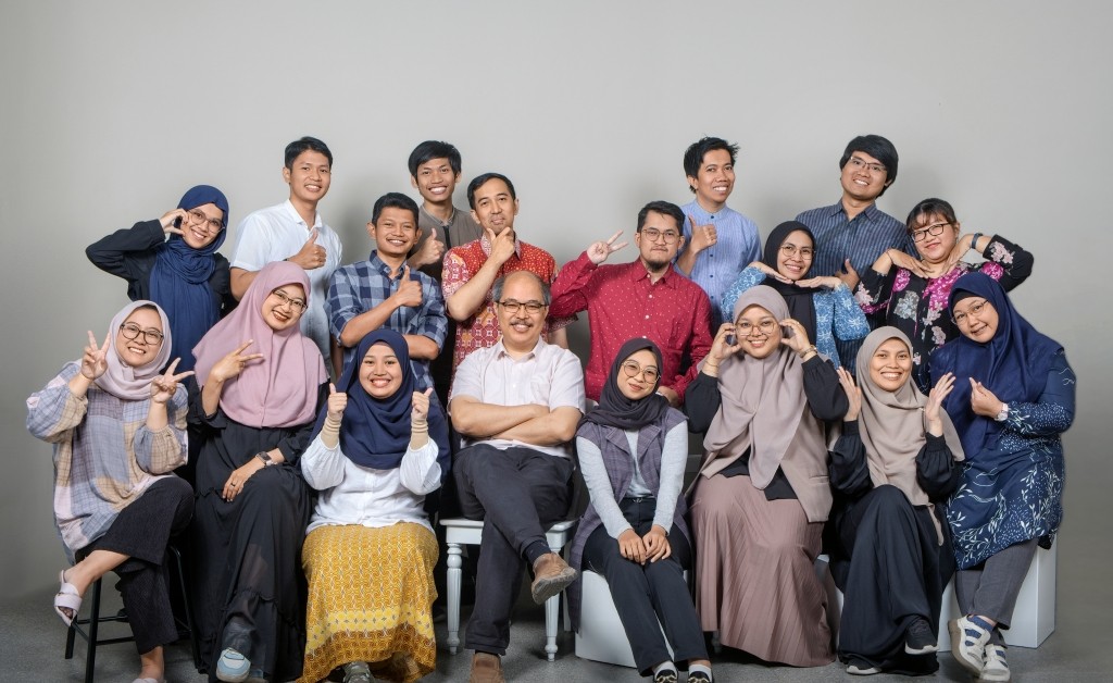 Research Group Member Gen 24